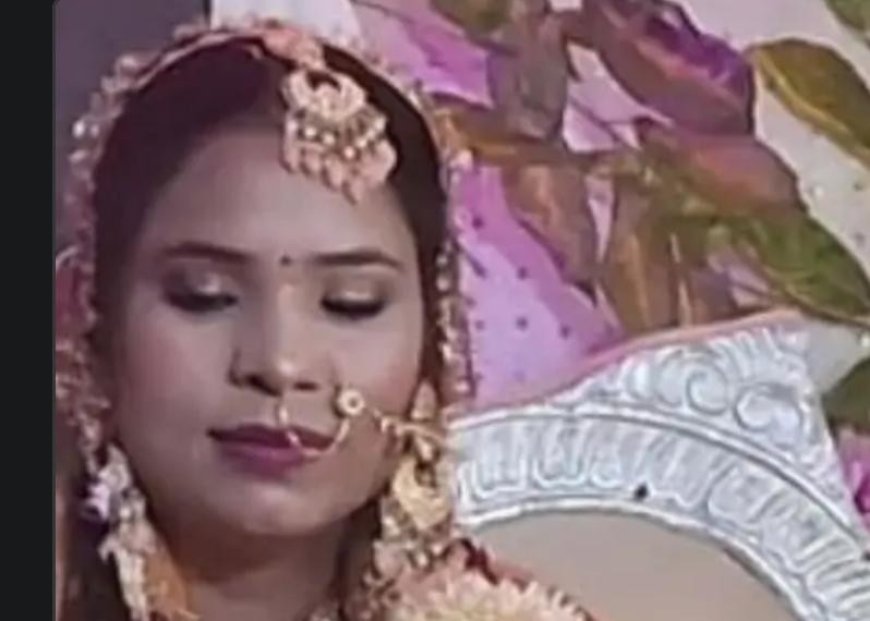 आगरा में शादी के छह महीने के अंदर युवती की मौत! ससुराल में बंद कमरे में पंखे से लटका मिला शव, मायके पक्ष का आरोप- कार के लिए प्रताड़ित किया जा रहा था