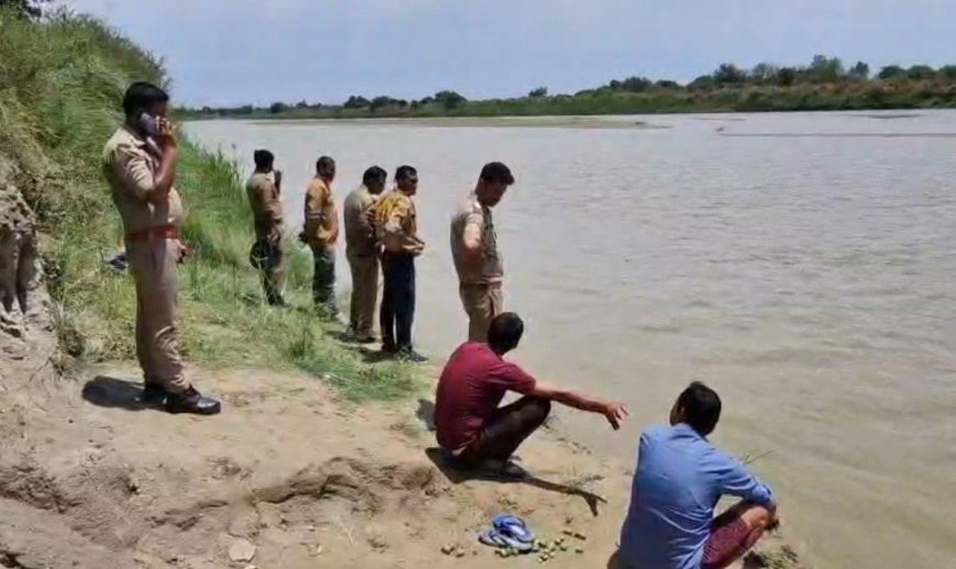 आगरा में यमुना में मिला युवक का बंधा शव, हाथ और मुंह पर टेप मिलने से हत्या की आशंका