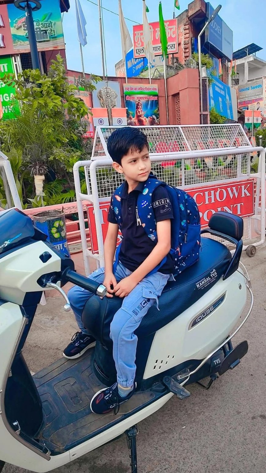 आगरा में स्विमिंग पूल में डूबने से 8 वर्षीय मासूम की मौत, परिवार में मचा कोहराम