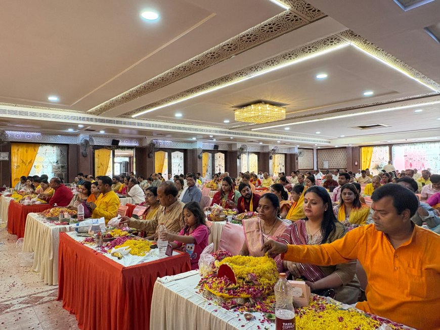 251 जोड़ों के संग लड्डू गोपाल पहुंचे कथा स्थल, गोपाल सहस्त्रनाम और तुलसी अर्चन से गूंजा महाराजा अग्रसेन भवन, कार्तिकेय जन्म और गणेश जन्मोत्सव प्रसंग सुन श्रद्धालु हुए भावविभोर