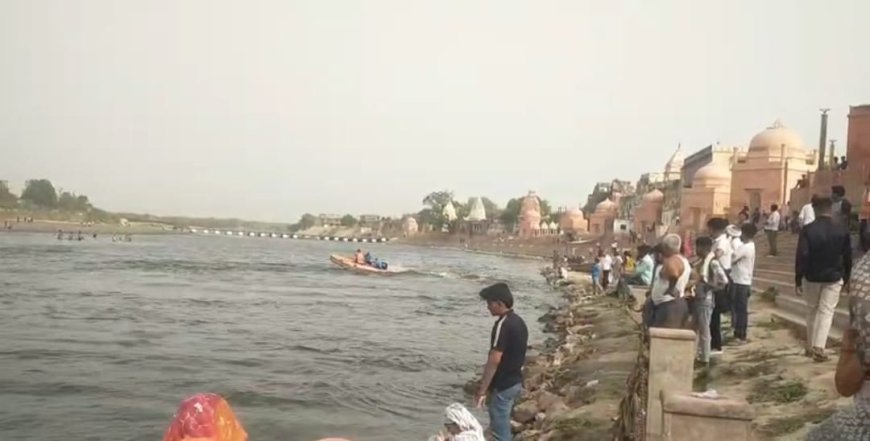 गंगा दशहरा पर आस्था का सैलाब, यमुना और चंबल घाटों पर श्रद्धालुओं की भारी भीड़ से मेले जैसे दृश्य, स्नान के बाद दान और मंदिरों में पूजा-अर्चना