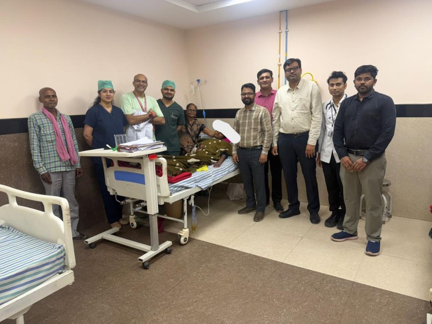 मौत को मात देकर लौटा चंद्रप्रकाश, एसएन के डॉक्टरों ने 30 दिन वेंटिलेटर पर रहे युवक को दी नई जिंदगी
