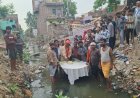 आगरा में भाजपा पार्षद ने नाले में खड़े होकर काटा जन्मदिन का केक, सामने आई नगर निगम को शर्मसार करने वाली तस्वीर, बोले- कई मौतें हो चुकी हैं, न तो नाला बन रहा और न ही इस कच्चे नाले की सफाई हो रही