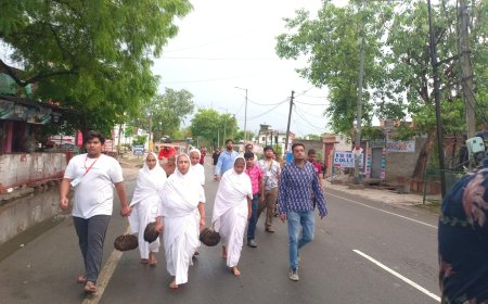 आचार्यश्री इन्द्रनंदी जी महाराज एवं गणिनी आर्यिका विशुद्धमति माताजी ससंघ का आगरा में मंगल प्रवेश