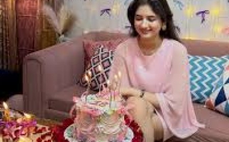 बजरंगी भाई जान की मुन्नी हर्षाली हुईं 18 साल की,  धूमधाम से मनाया 18वां जन्मदिन, बोलीं- आफिशियली एडल्ट हो गई हूं