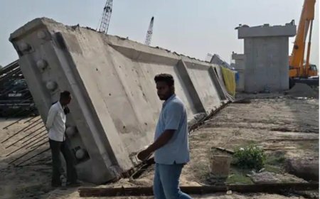 यमुना पुल निर्माण में बड़ा हादसा टला: 53 मीटर लंबा गार्डर धड़ाम से गिरा, मजदूर लंच पर होने से बचीं जानें
