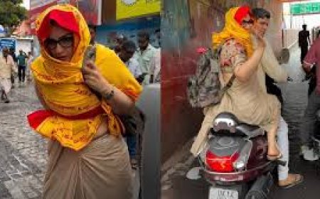 ऋषिकेश में दिखीं  रवीना टंडन,  चेहरा छिपाकर स्कूटी से निकलीं, लगाईं महादेव के जयकारे