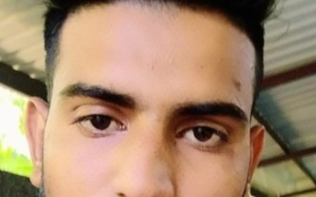 आगरा के रायभा में ठेकेदार की मारपीट, अपमान और प्रताड़ना से आहत होकर युवक ने किया सुसाइड, मजदूरी मांगने पर ठेकेदार ने रस्सी से उल्टा लटकाकर पीटा था, पुलिस की मौजूदगी में भी पीटा गया था, परिजनों ने शव को रखकर किया हंगमा, मुकदमा दर्ज होने पर ही हुआ अंतिम संस्कार