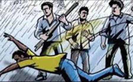 शिक्षक को बीच सड़क पर पीटा, छात्राओं से छेड़खानी का विरोध करना पड़ा भारी
