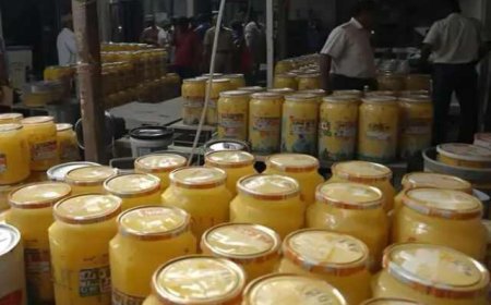 देशी घी के नाम पर धोखा, 10 साल से बिना लाइसेंस चल रहा था कारोबार, आरोपी गिरफ्तार