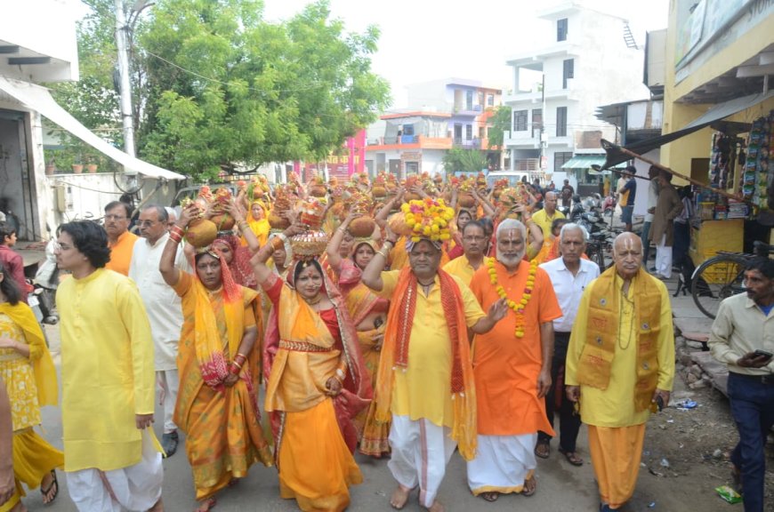 आगरा में निकली भागवत कथा की भव्य कलश यात्रा, खाटू श्याम मंदिर में फूल बंगला और प्रेमनिधि मंदिर में नौका विहार उत्सव ने भक्तों को किया भावविभोर   