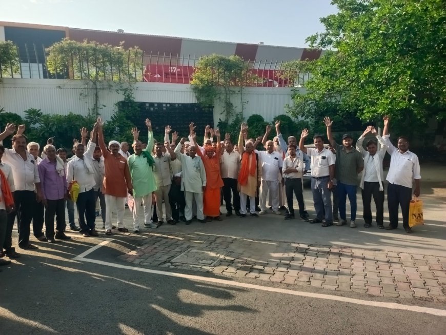 एडीए कार्यालय पर किसानों का हल्लाबोल: एक घंटे तक किसी को आने-जाने नहीं दिया, मांग- जमीन वापस करो या आज की दर से मुआवजा दो, आयुक्त कार्यालय पर हुई वार्ता में सात दिन में समाधान का आश्वासन
