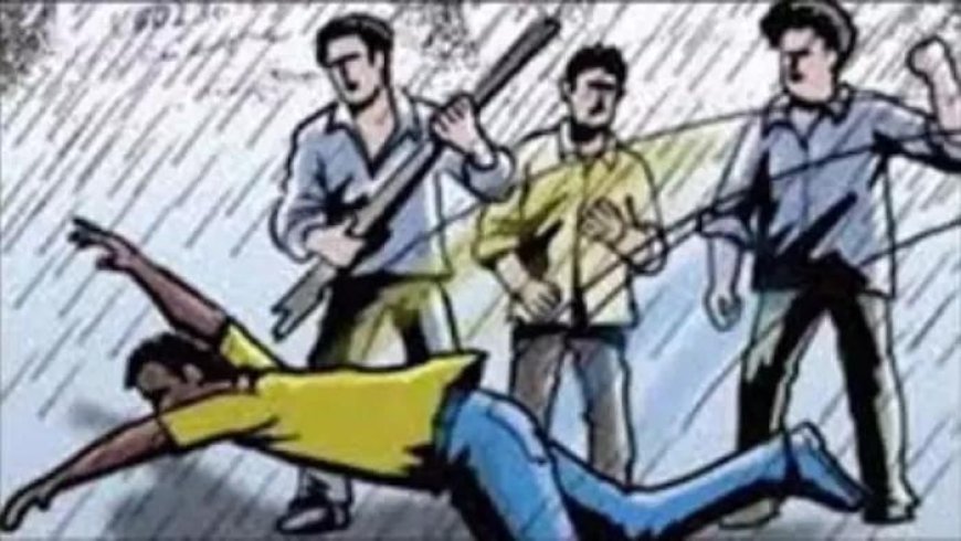 बसई खुर्द में घर पर धावा, हंगामे के बीच दो बहुओं को साथ ले गए आरोपी, पीड़ित परिवार ने दर्ज कराया मुकदमा