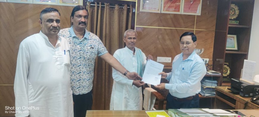आलू किसानों ने उद्यान निदेशक से उठाई राहत की मांग, कोल्ड स्टोरेज भाड़ा सीधे दिया जाए और कर्ज माफी करें