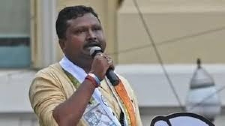 टीएमसी में सियासी भूचाल जारी: अब तीसरे राज्यसभा सांसद बराइक का इस्तीफा, हफ्ते भर में तीन राज्यसभा सांसदों ने छोड़ी सदस्यता, ऋतब्रत का दावा- चार और विधायक उनके साथ आए, शत्रुघ्न सिन्हा ने बगावत की खबरों से बनाई दूरी