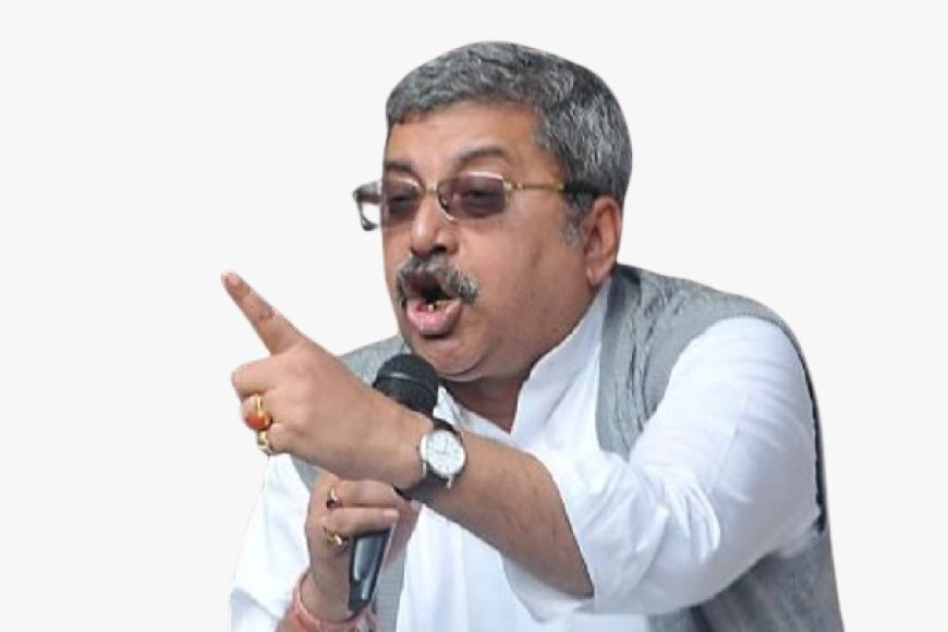 टीएमसी सांसद कल्याण बनर्जी का ममता बनर्जी को अल्टीमेटम- पार्टी में मैं रहूंगा या अभिषेक बनर्जी, ममता के भतीजे पर तीखा हमला- वह बहुत घमंडी हो गए हैं, उनकी वजह से ही पार्टी की यह हालत, रिजू दत्ता का दावा- टीएमसी के चार और राज्यसभा सांसद इस्तीफा देंगे