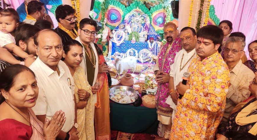 अधिक मास के अंतिम दिन सोमवती अमावस्या पर आगरा में भक्ति, श्रद्धा और आध्यात्मिक उल्लास की त्रिवेणी, धार्मिक आयोजनों में उमड़ा आस्था का सैलाब