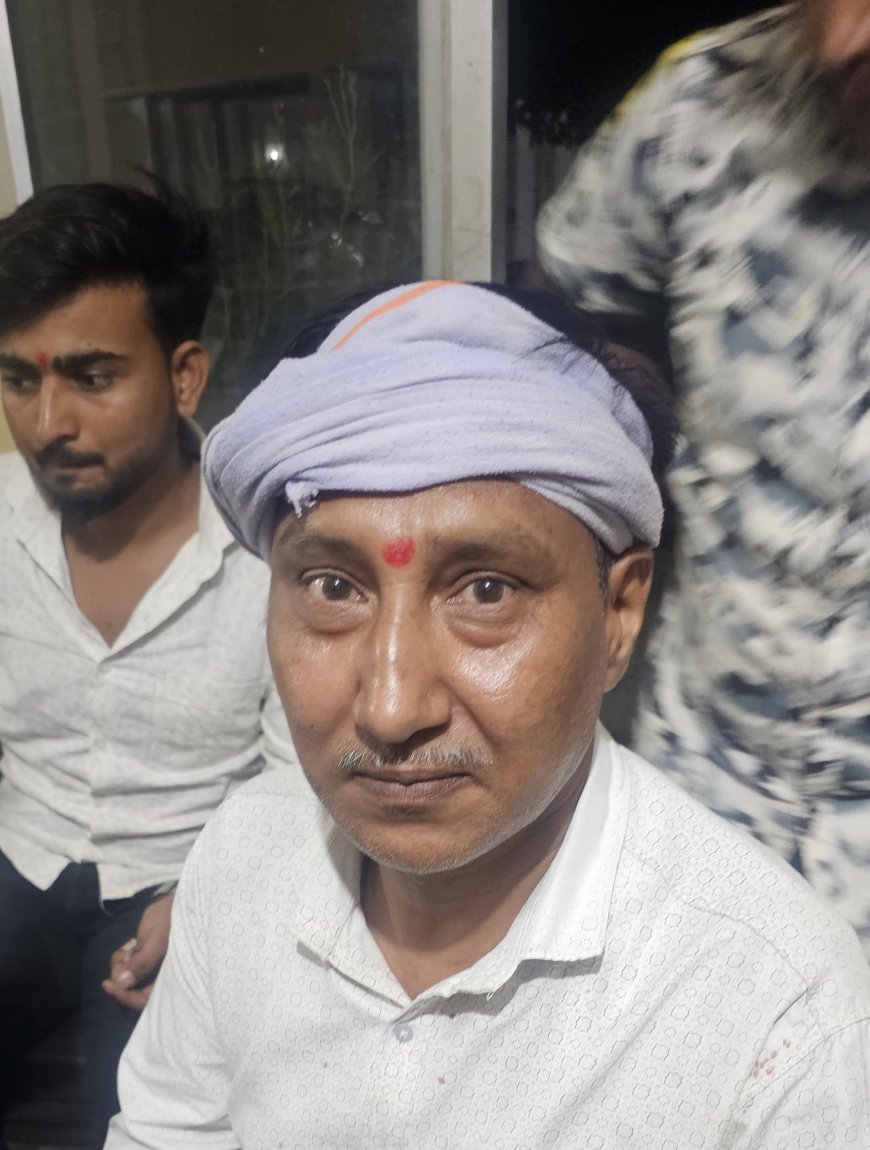 आगरा के इरादतनगर क्षेत्र में सर्राफ पर फायरिंग कर लाखों के आभूषण लूटने की कोशिश, बदमाश से भिड़े व्यापारी ने दिखाई बहादुरी, उंगली में लगी गोली, एक बदमाश के पकड़ में आने की भी चर्चा