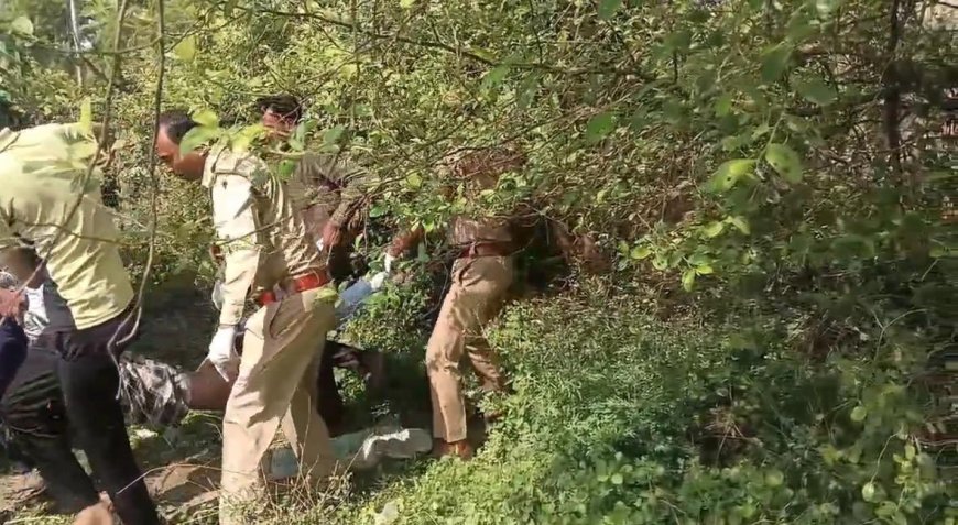 आगरा में नवविवाहित युवक की पत्थरों से कुचलकर हत्या, खेत में मिला शव, चेहरे पर कई वार के निशान