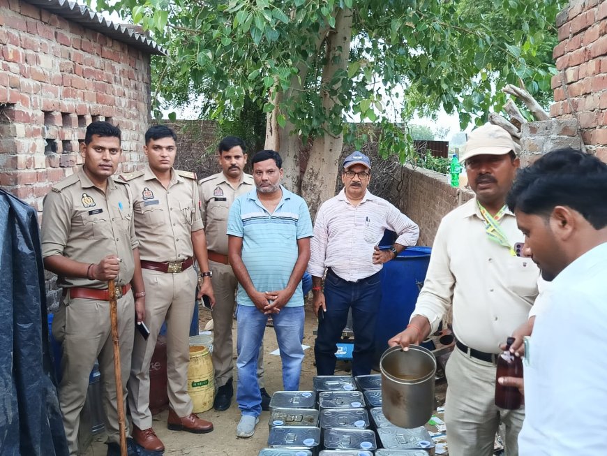 आगरा के मनकामेश्वर मंदिर क्षेत्र को सप्लाई  होता था टूंडला में बना नकली घी, एफएसडीए ने किया फैक्ट्री का भंडाफोड़