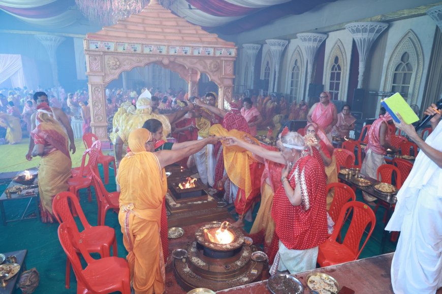आगराः गणधर वलय विधान में उमड़ा आस्था का सैलाब, प्रेम और सेवा का दिया प्रेरक संदेश, विश्व शांति महायज्ञ के समापन की तैयारियां तेज