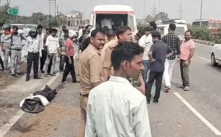 टीईटी परीक्षा के बाद घर लौटते समय हादसा, महिला की मौत, मासूम बेटियों के सिर से उठा मां का साया