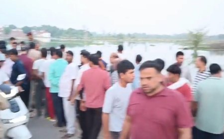 चावली में गहरे तालाब में गिरा युवक, मौत की आशंका, रेस्क्यू जारी, नगर निगम पर फूटा लोगों का गुस्सा