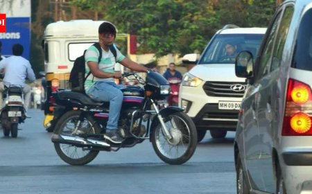 आगरा में चालान का रिकॉर्ड, एक बाइक के 156 ई-चालान, अब आरसी रद्द करने की तैयारी