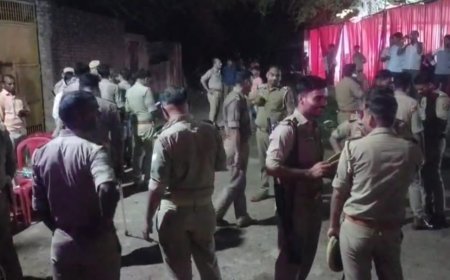 आगरा के निबोहरा क्षेत्र में दलित दूल्हे की बरात रोकने की कोशिश, पुलिस की सख्ती के आगे झुके विरोधी, सुरक्षा घेरे में चढ़ी बरात