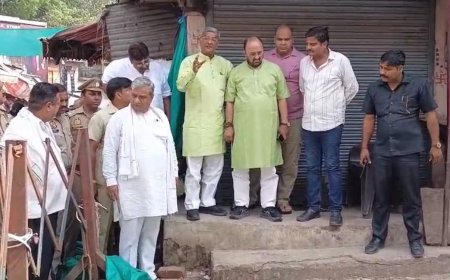 सुभाष बाजार त्रासदी पर मंत्री का बड़ा बयान, अधिकारियों की लापरवाही की होगी जांच, दोषी नहीं बचेंगे