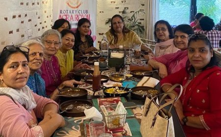 रोटरी आगरा रॉयल की नई टीम ने संभाला कार्यभार, छात्रवृत्ति से पर्यावरण संरक्षण तक चलेंगे अभियान