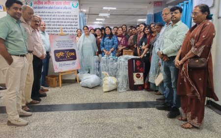 दृष्टिकोण संस्था ने हेल्प आगरा को 80 डायलाइजर किट समेत चिकित्सा उपकरण किए भेंट
