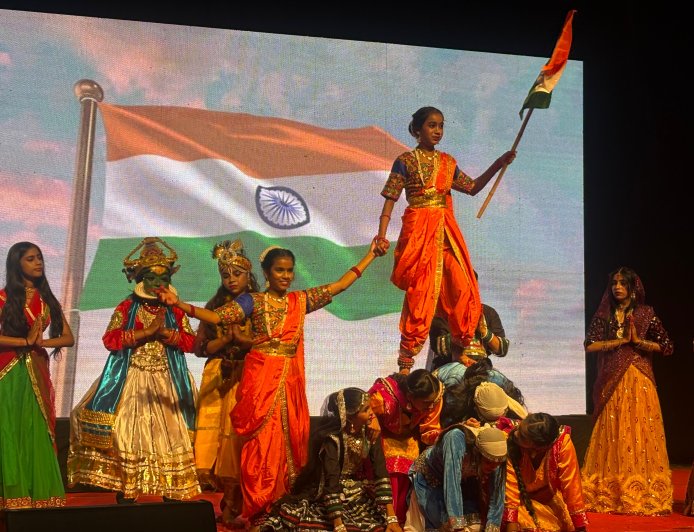सूरसदन में गूंजा भारतीय संस्कृति का स्वर, 'संस्कृति संगम 2026' में लोककला, राष्ट्रभक्ति और प्रतिभाओं का अद्भुत संगम