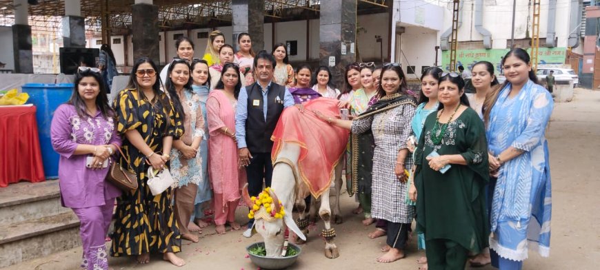 गौ सेवा से लायंस क्लब फ्लेमिंगो के नए सत्र का शुभारंभ, छप्पन भोग अर्पित कर समाज सेवा का लिया संकल्प