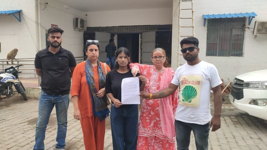 कम्युनिटी डॉग्स को खाना खिलाना पड़ा भारी! मां-बेटी पर लोहे की रॉड से हमला, एक कुत्ते की मौत, अपर पुलिस आयुक्त ने दिए जांच के आदेश, पशु प्रेमियों ने पुलिस पर भी लगाए गंभीर आरोप