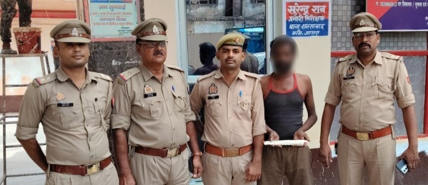 आगरा के शमसाबाद क्षेत्र में ट्रक के केबिन में ड्राइवर की हत्या करने वाला खलासी 24 घंटे में गिरफ्तार
