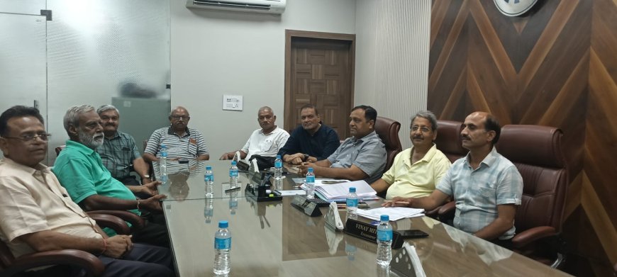 आगरा के पर्यावरण पर चैम्बर का बड़ा प्लान: मेट्रो लाइनों पर रेन वाटर हार्वेस्टिंग हो, हर फैक्ट्री में दो पेड़ लगाने का प्रस्ताव, रेडियेशन कंट्रोल की मांग