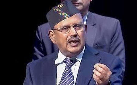 अजीत डोभाल ने जेन जी से कहा- मनमर्जी नहीं होती आजादी,  युवा राष्ट्रहित में काम करने का संकल्प लें,  दूरगामी फायदों को प्राथमिकता दें