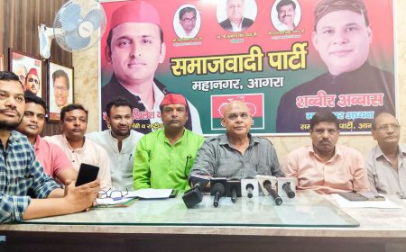 पांच अगस्त को कार्यकर्ता सम्मेलन के साथ सपा आगरा में करेगी मिशन 2027 का शंखनाद, प्रदेशाध्य़क्ष भरेंगे चुनावी हुंकार