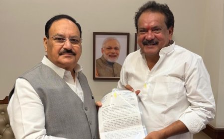 आगरा में एनआईएमएचएएनएस-2 की उम्मीद को मिली नई रफ्तार, केंद्रीय मंत्री बघेल ने जेपी नड्डा को सौंपा प्रस्ताव