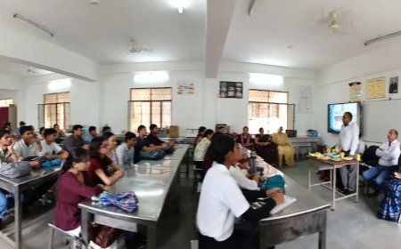 आगरा कॉलेज में नवप्रवेशित विद्यार्थियों का गर्मजोशी से स्वागत: ओरिएंटेशन और इंडक्शन कार्यक्रम में मिला सफलता का मंत्र