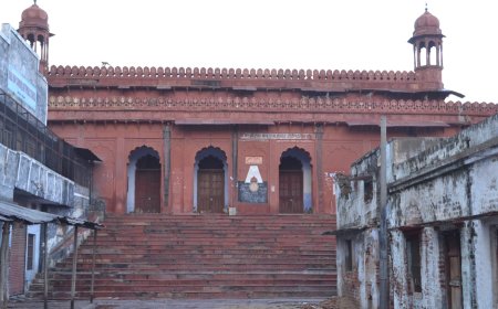 अगस्त क्रांति दिवस: आगरा में अंग्रेजों की गोली से शहीद हुए थे परशुराम, उनकी शहादत ने पूरे जनपद में भड़का दी थी आजादी की ज्वाला, पांच और ने दी थी शहादत