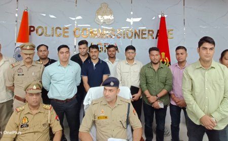 दो साल से चल रहा था नौकरी के नाम पर ठगी का खेल, 3200 लोगों से ऐंठ चुके थे दो करोड़ रुपये, ताजगंज में पकड़े गये फर्जी कॉल सेंटर के बारे में पुलिस ने किया खुलासा, 32 बैंक पासबुक, 28 एटीएम कार्ड, आठ सिम और 12 क्यूआर कोड मिले