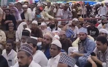 उर्स-ए-रजवी में उठा मुसलमानों की सुरक्षा का मुद्दा, उलमा बोले- कठिन दौर में सब्र से काम लें, नफरत फैलाने वालों से रहें दूर, योगी की बुलडोजर कार्रवाई पर उठे सवाल तो अखिलेश यादव भी रहे निशाने पर