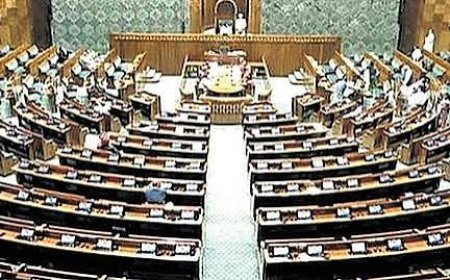 संसद के मानसून सत्र का आज आखिरी दिन, सत्तापक्ष और विपक्ष के रार खत्म होने के आसार नहीं, कई बिल हैं पेंडिंग