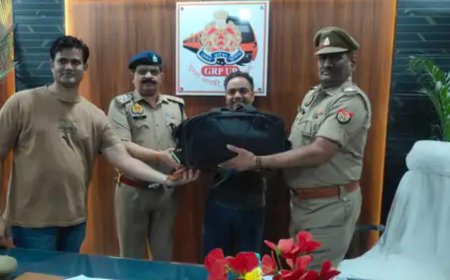 भीड़ में गायब हुआ 10 लाख का कैमरा बैग, जीआरपी ने 8 घंटे में खोज निकाला