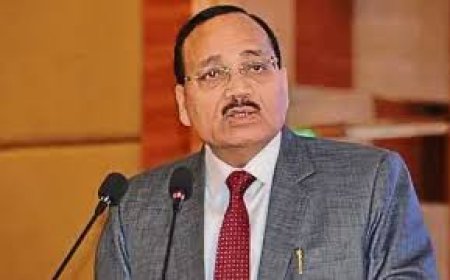 काकरोच विवाद पर सीजेआई सूर्यकांत बोले- मेरी बात को गलत तरीके से पेश किया गया, युवाओं को गुमराह करने का प्रयास