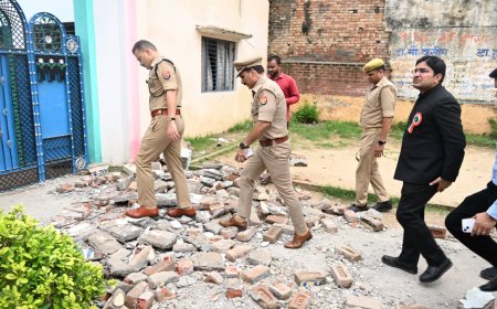संभल में स्वतंत्रता दिवस का कार्यक्रम मातम में बदला, स्कूल का छज्जा गिरने से 8 वर्षीय बच्चे की मौत; दो घायल