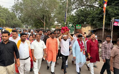 छावनी क्षेत्र में निकली संत रविदास की रज कलश यात्रा, मंदिरों में हुए दर्शन-पूजन; जगह-जगह पुष्पवर्षा कर स्वागत