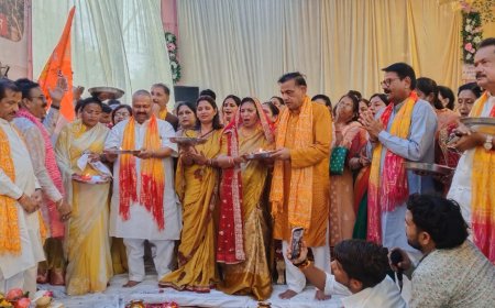 मिथिला की आस्था और राजस्थान का राजसी वैभव, आगरा में सजेगा 140 फीट ऊंचा जनक महल; सात शिखरों पर लहराएंगे भगवा धर्म ध्वज, वैदिक मंत्रोच्चार के बीच हुआ भूमि पूजन—280 से 300 फीट चौड़ा भव्य मंच पर विराजेंगे श्रीराम-जानकी, भावना एस्टेट रोड पर 6, 7 और 8 अक्टूबर को सजेगी जनकपुरी
